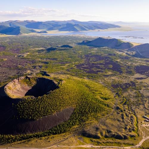 Khorgo krater, Khorgo-Terkhiin Tsagaan Nuur National Park, Great White Lake, Mongolië
