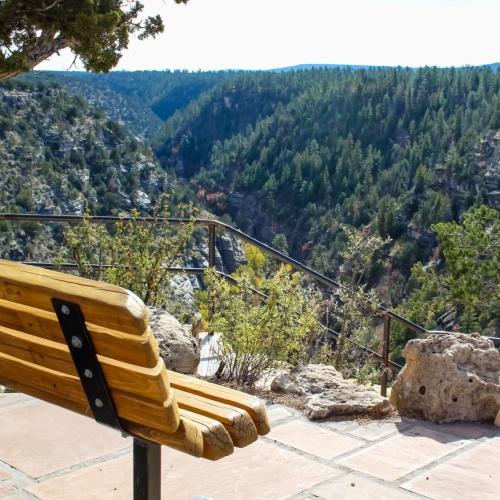 Uitkijkpunt Walnut Canyon