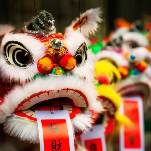 Traditionele kleurrijke Chinese leeuw