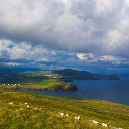 Dingle, view van Eask Tower