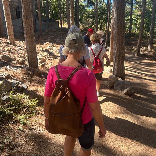 NRV reizigers wandeling naar het meer van Ohrid