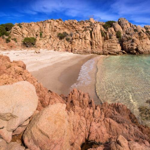 Een strand van Caprera