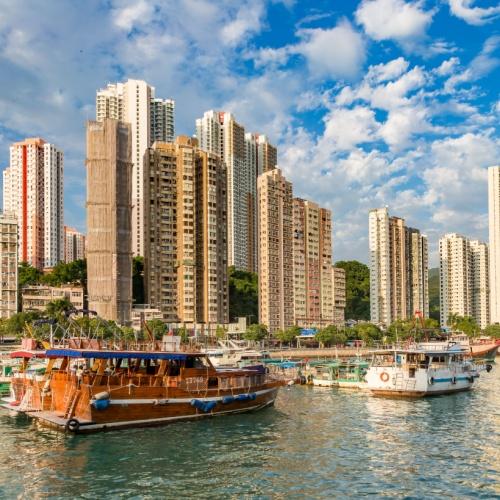 Traditionele vissersboten in de baai van Aberdeen, Hong Kong