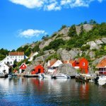 Kristiansand, rode vissershuizen aan het water