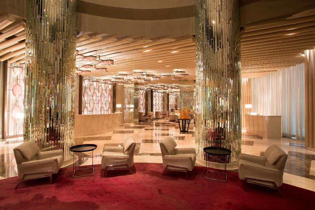  ITC Welcome Dwarka, lobby