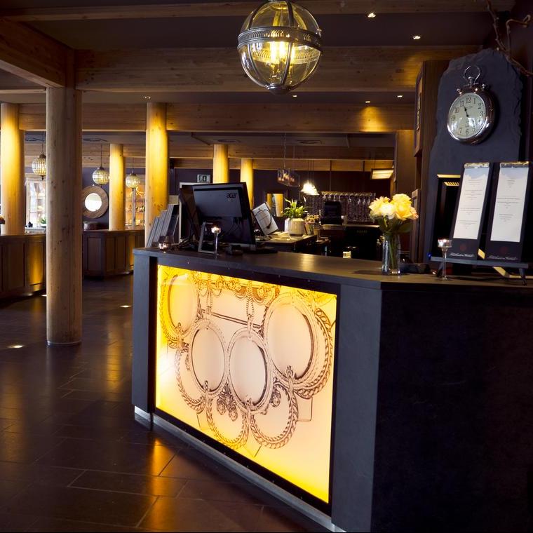  Fretheim Hotel, lobby